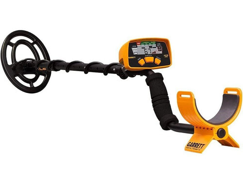 Garrett ACE 200 Metal Detector